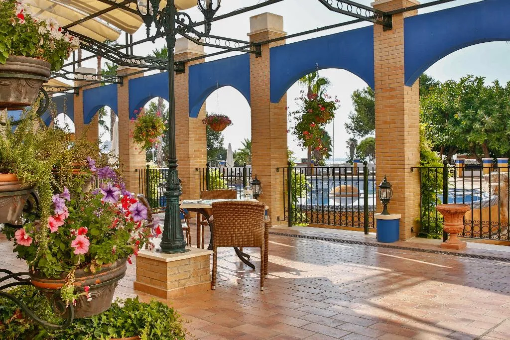 Terrace, Hotel La Laguna Spa & Golf, Costa Blanca