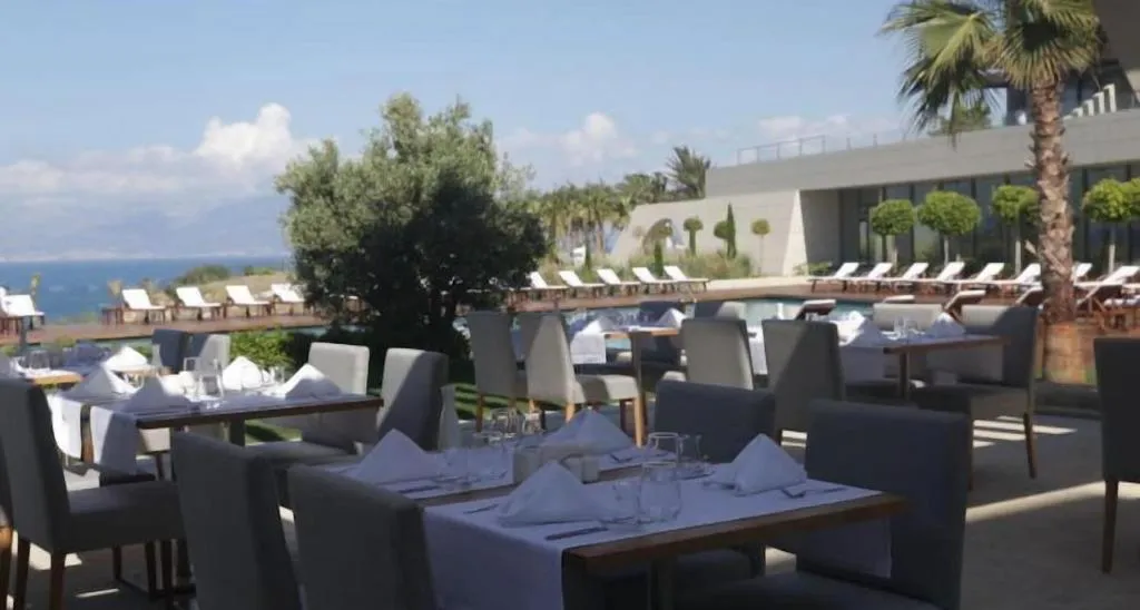 Restaurant, On'Live Hotel, Izmir