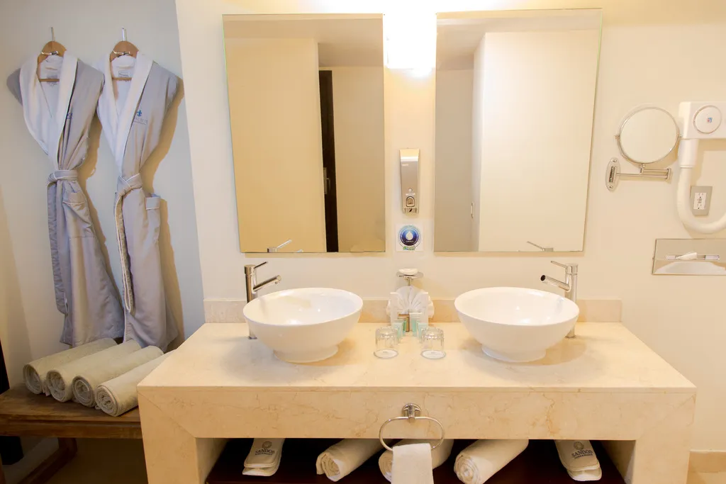 SUITE ONE BEDROOM Room, Sandos Playacar All Inclusive, Cancun Area