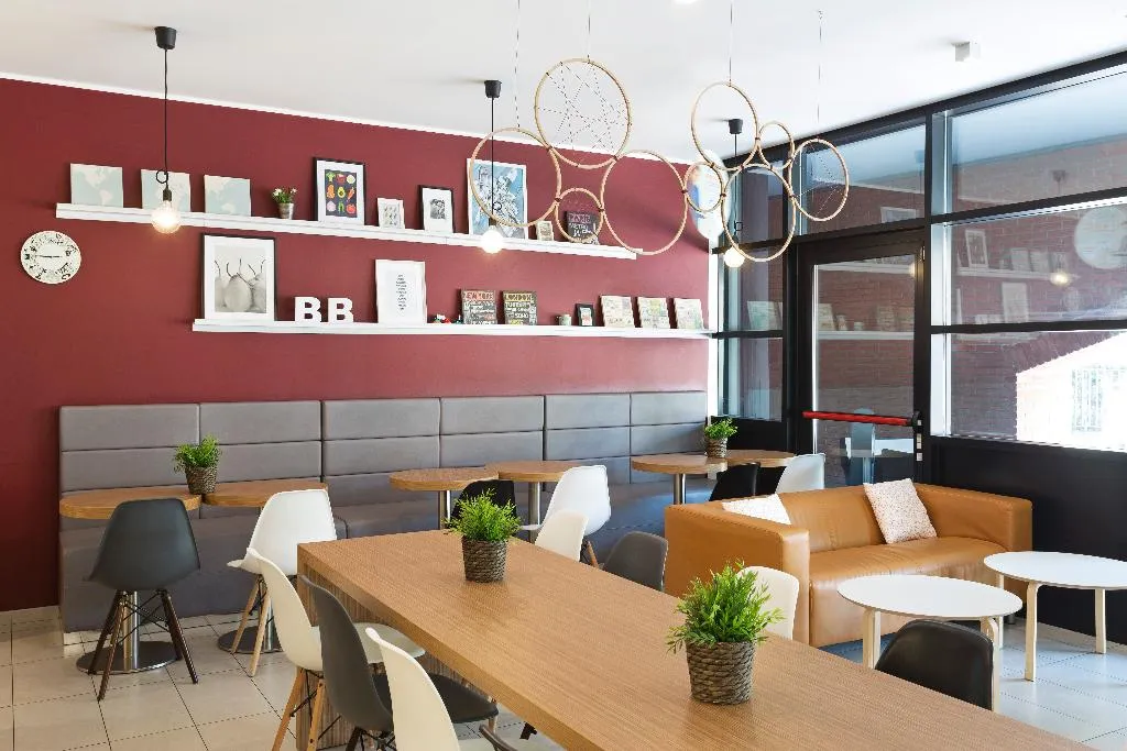 Restaurant, B&B HOTEL Como Camerlata, Milan
