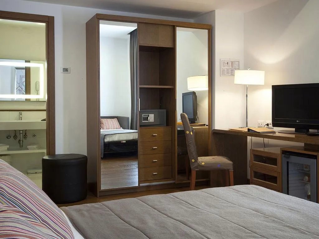 DOUBLE COMFORT Room, Hotel Plaza, Naples