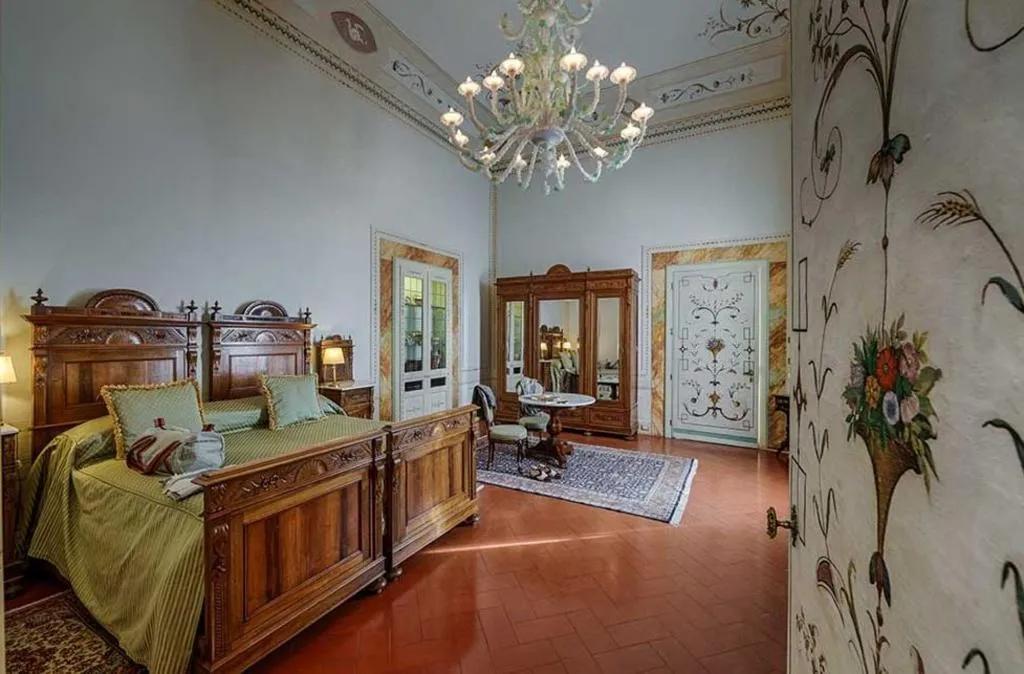 Room, Villa Olmi Firenze, Florence