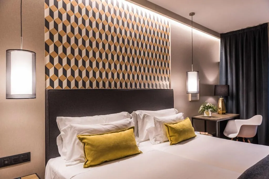 Room, Up Rooms Vic, Costa Brava