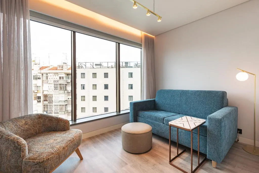 SUITE POOL VIEW Room, Luster Hotel, Lisbon