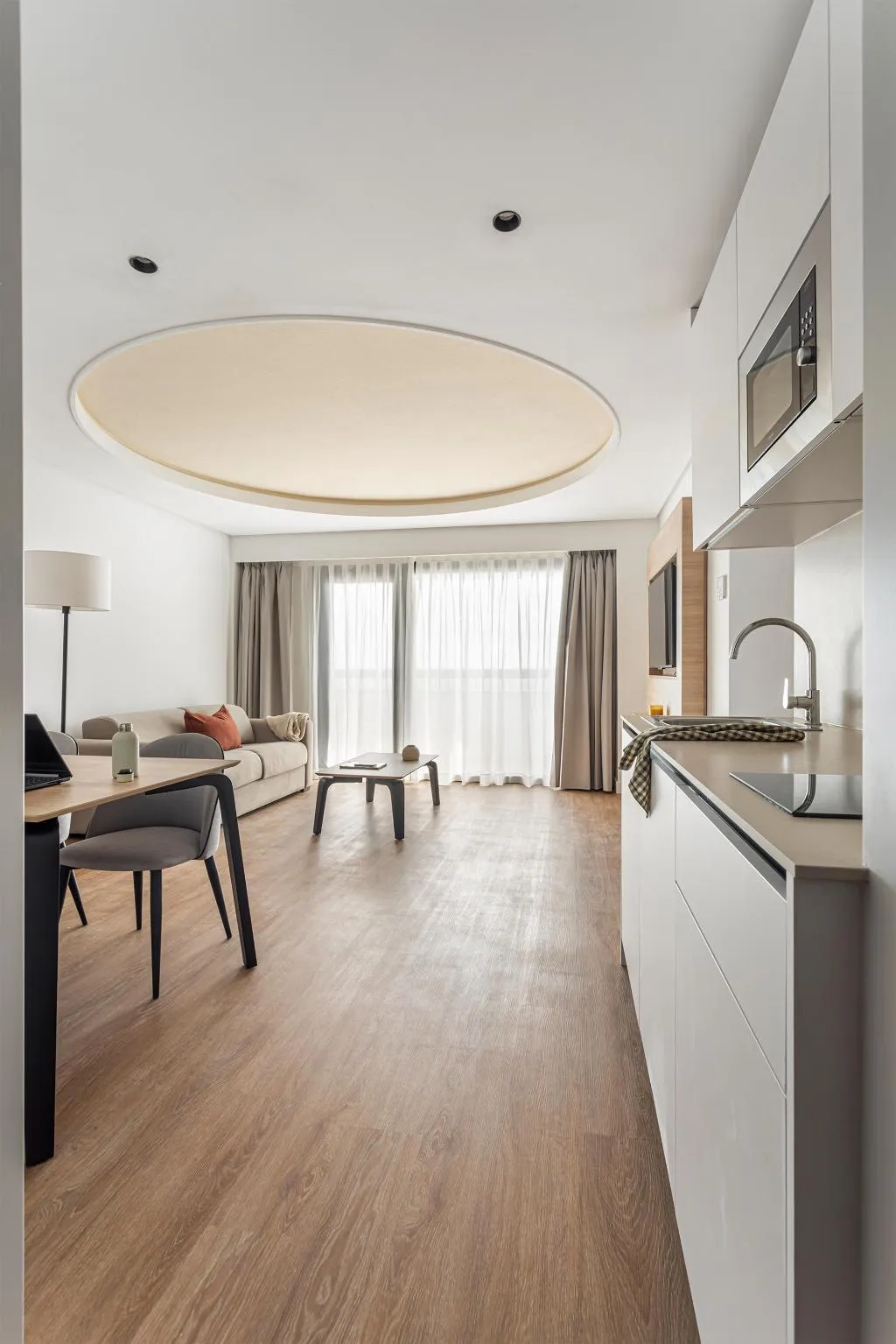 APARTMENT TWO BEDROOMS Room, B48 Valencia Feria, Valencia