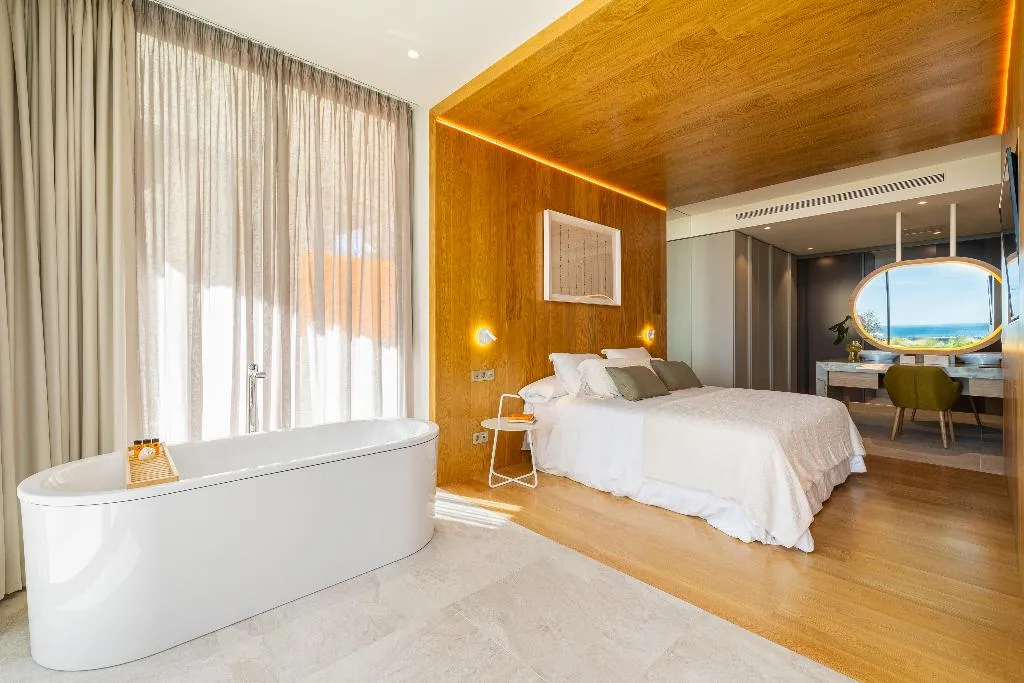 SUITE TWO BEDROOMS TWO BATHROOMS Room, Leiro Residences - Preferred Hotels & Resorts, Costa Del Sol
