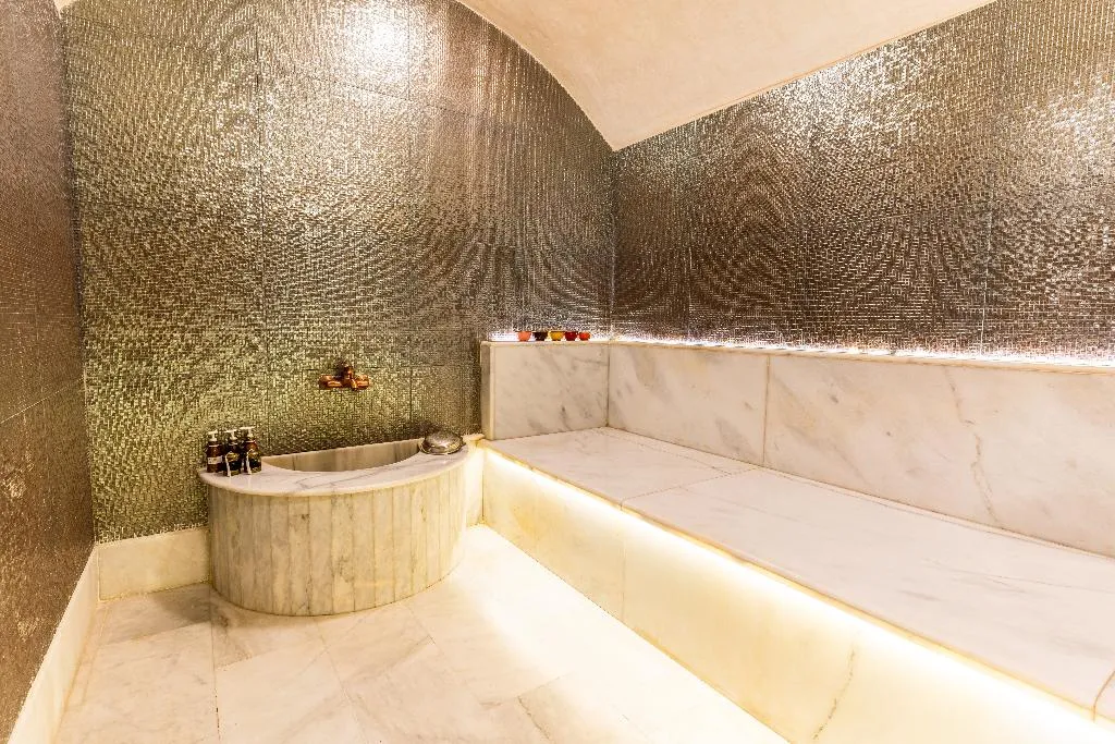 Sports and Entertainment, One Hotel Casablanca, Casablanca
