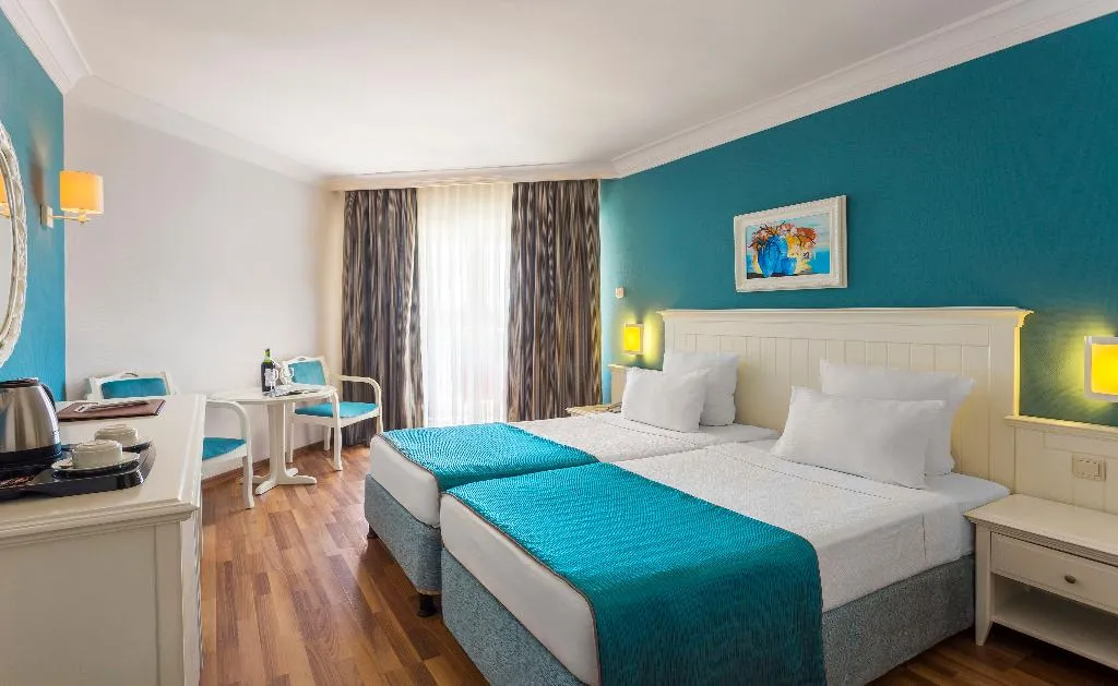 DOUBLE SINGLE USE SIDE SEA VIEW Room, Terrace Beach Resort, Antalya