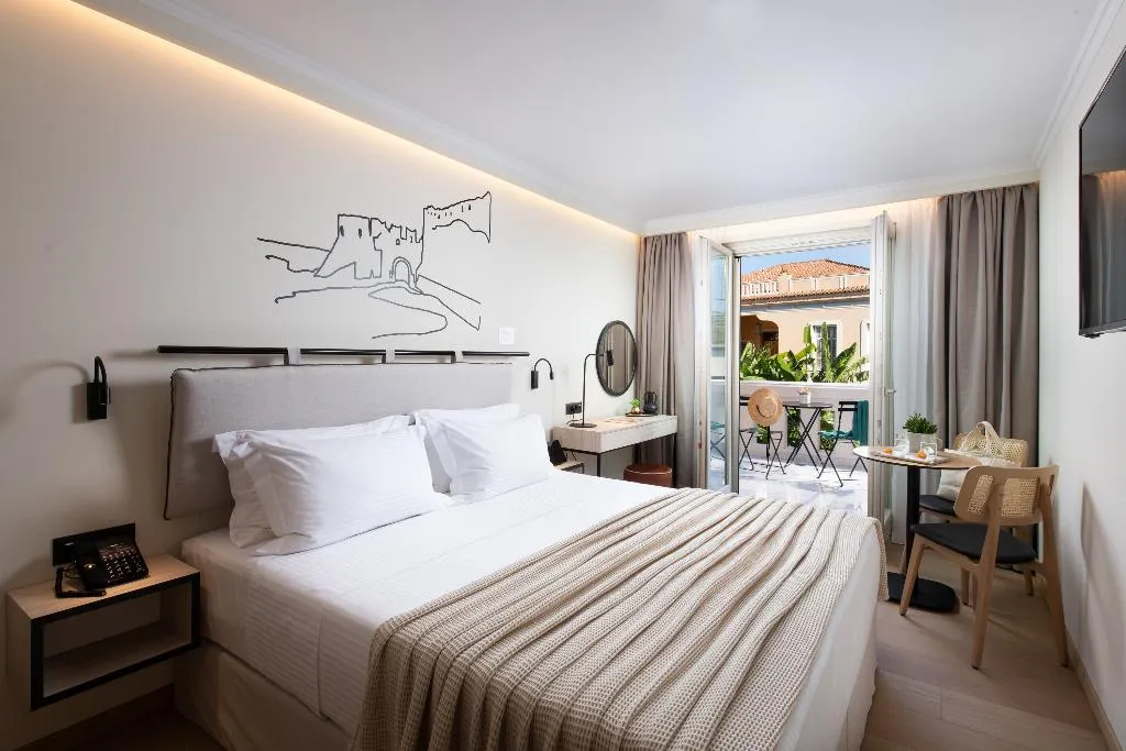 Double or Twin DELUXE WITH BALCONY Room, Epoch House & The Orange Shop Adults Only, Kalamata