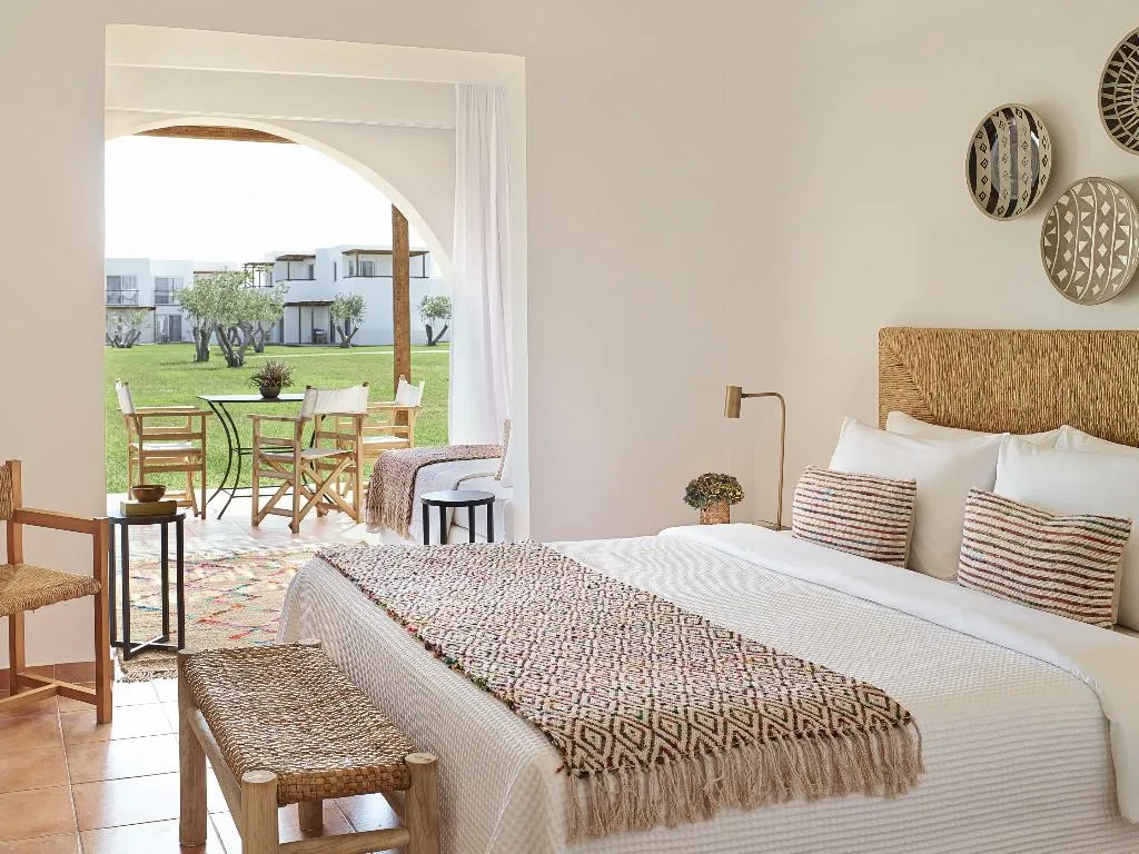 BUNGALOW STANDARD Room, Grecotel Casa Marron, Athens