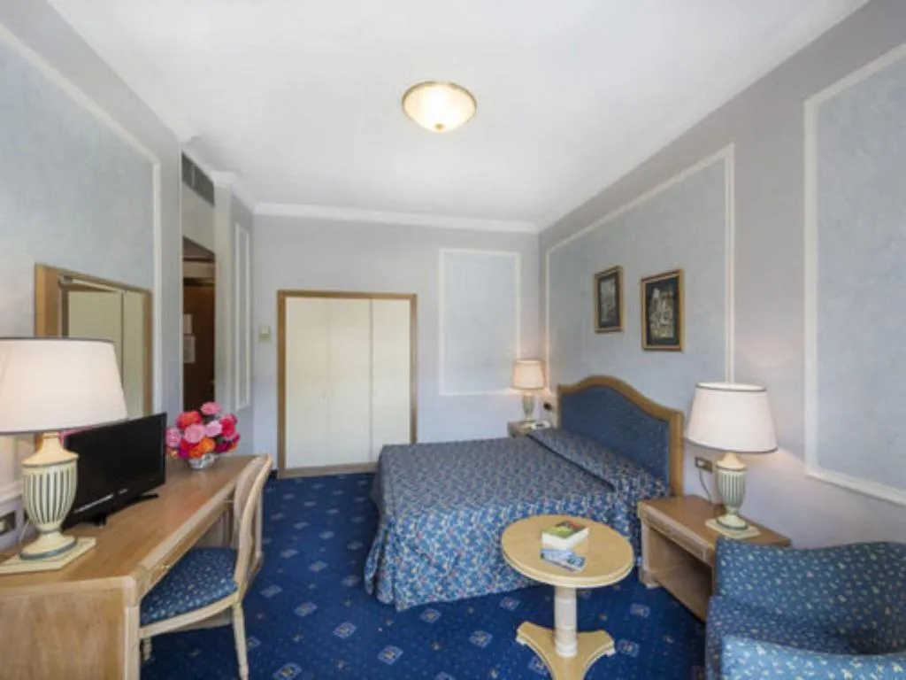 TWIN SUPERIOR GARDEN VIEW Room, Astoria, Milan