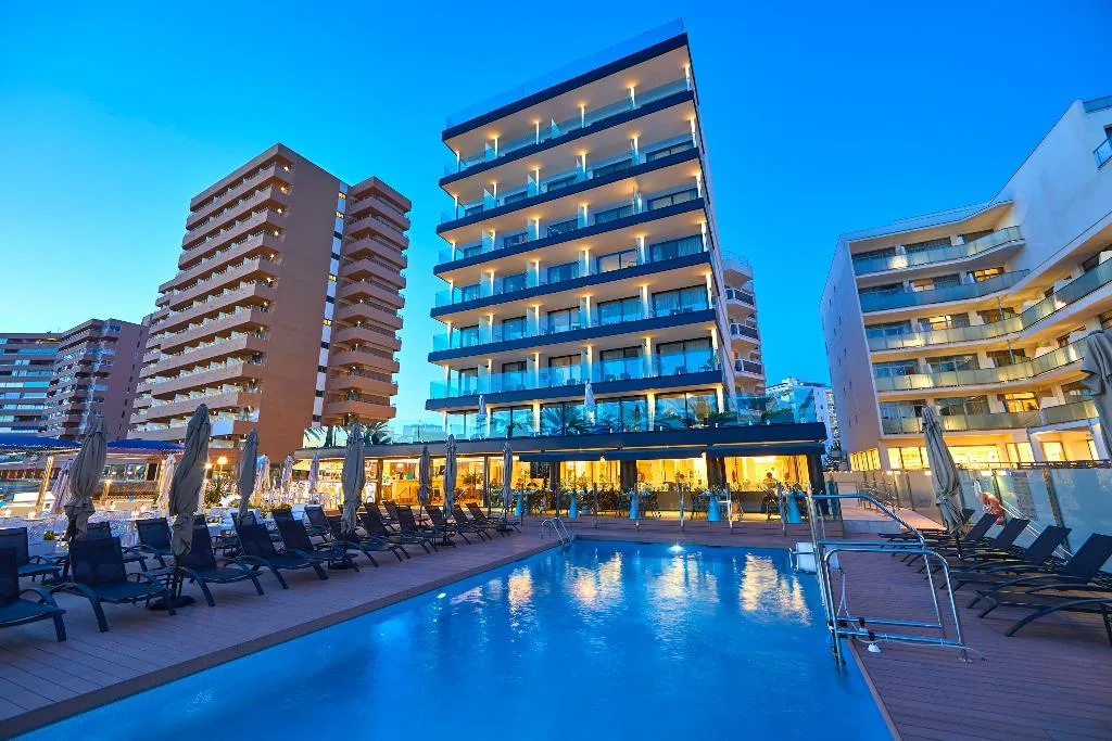 Pool, Negresco, Majorca