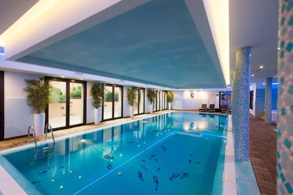 Sports and Entertainment, As Hotel Cambiago, Milan