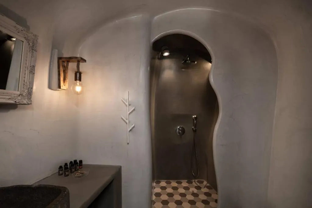 Double or Twin POOL VIEW Room, Kasimatis by La Perla, Santorini
