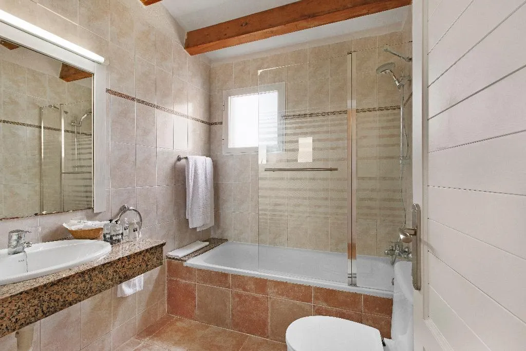 APARTMENT SEA VIEW CAPACITY 4 Room, TRH Tirant Playa, Menorca