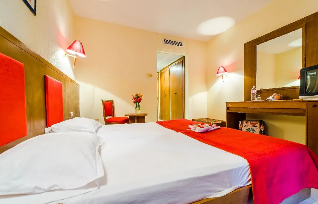 TRIPLE STANDARD Room, Houria Palace, Tunisia