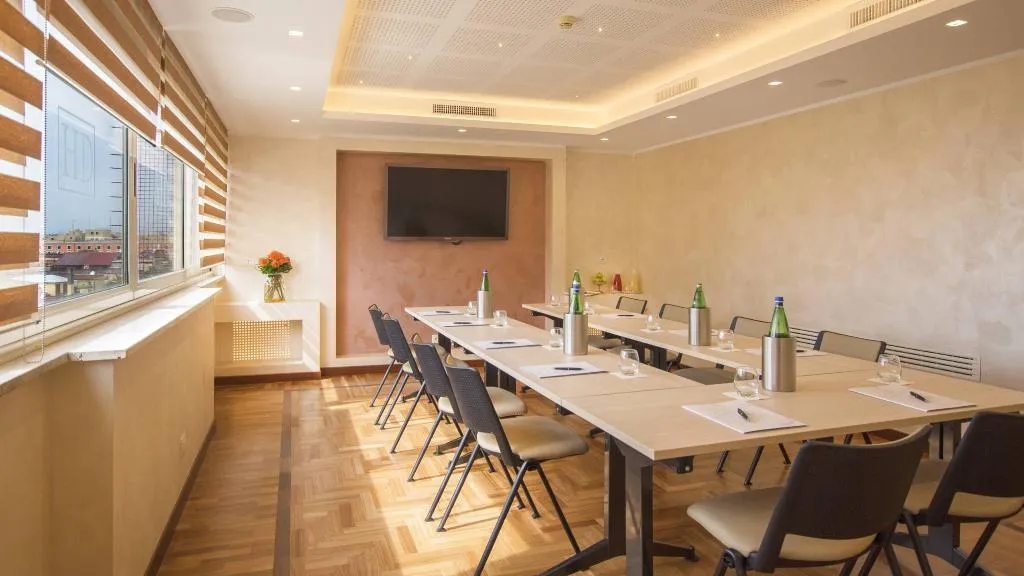 Conferences, Diana Roof Garden, Rome