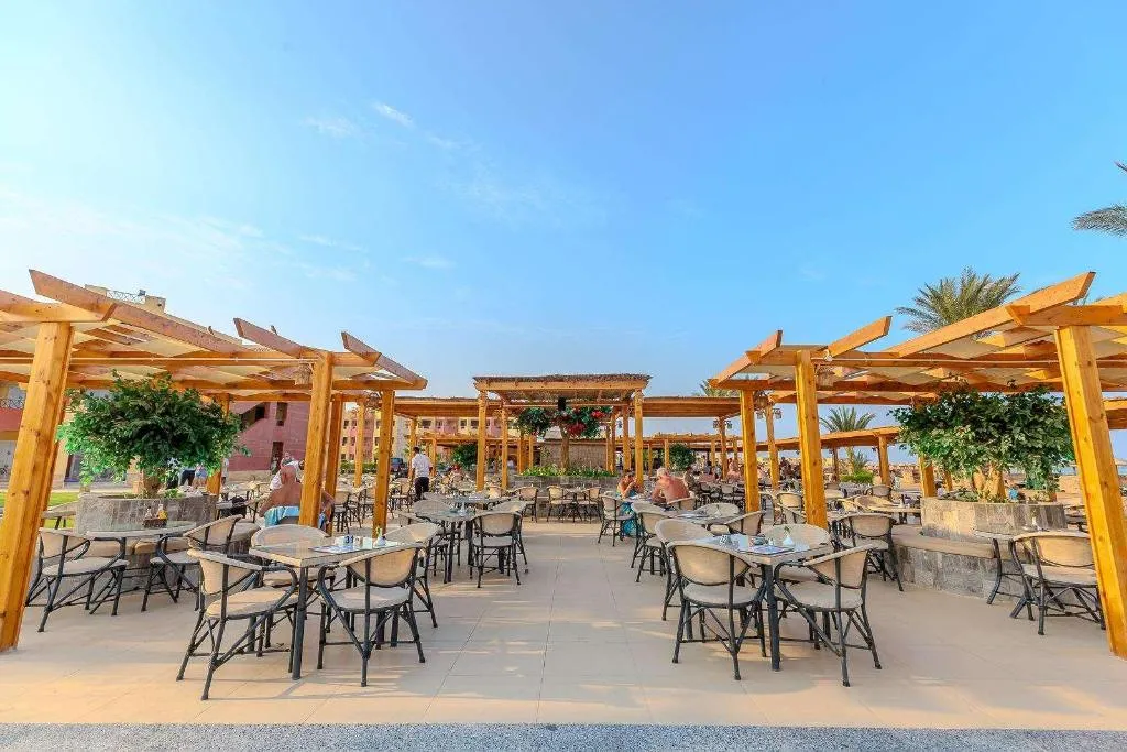 Restaurant, Casa Mare Resort, Red Sea Riviera