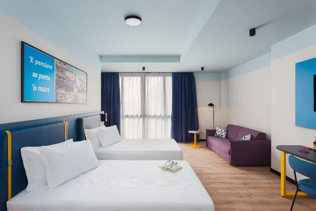 TWIN DELUXE TWO BEDS Room, CX Naples Centrale, Naples