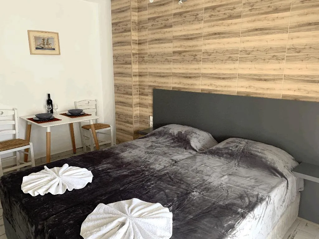 STUDIO STANDARD Room, Polykratis Rooms, Skiathos