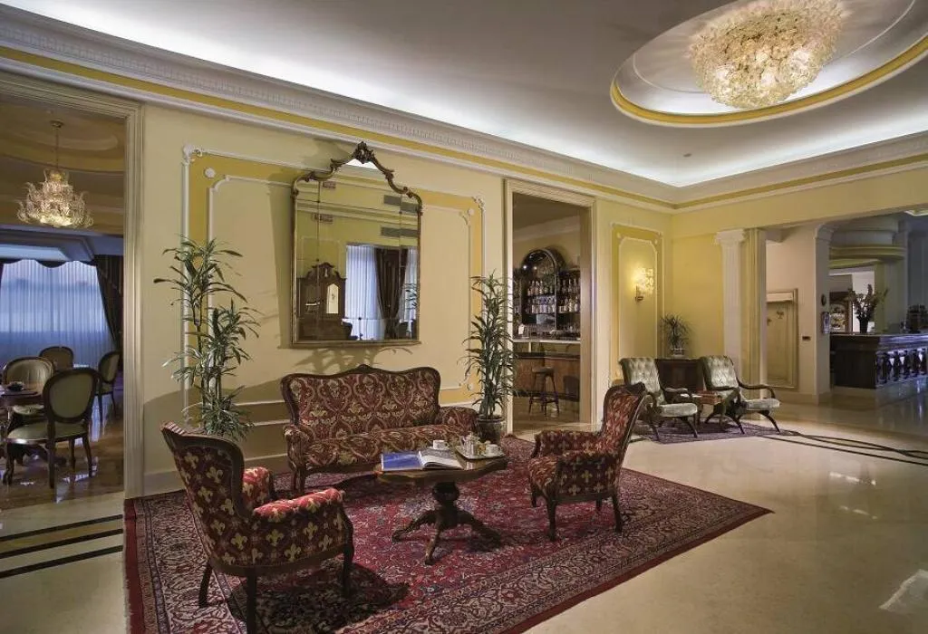 Lobby, Palace Meggiorato, Venice