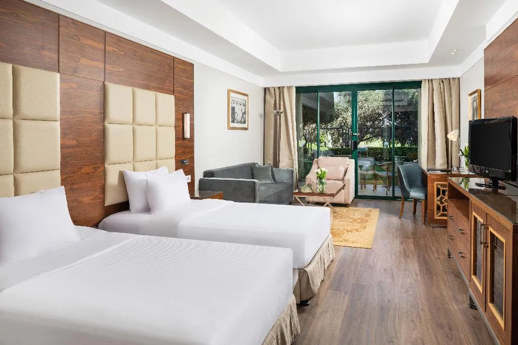 TWIN EXECUTIVE SUPERIOR Room, Hilton Pyramids Golf, Cairo