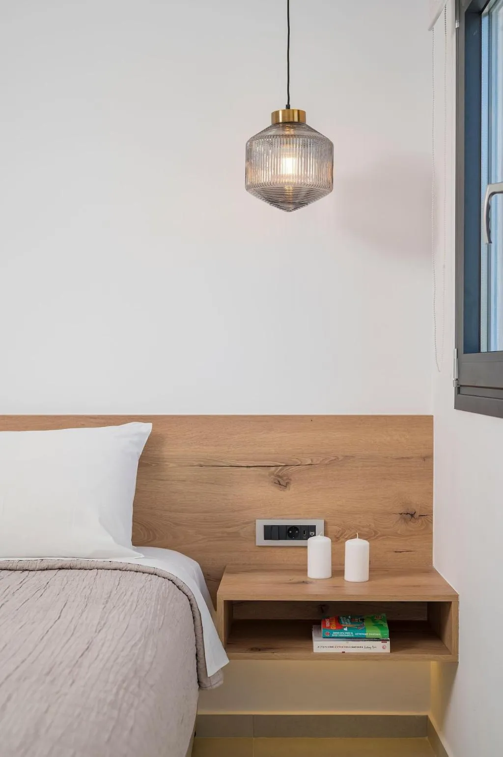 Room, Central City Hotel, Crete