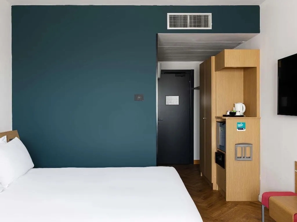 DOUBLE STANDARD Room, Novotel Caserta Sud, Naples