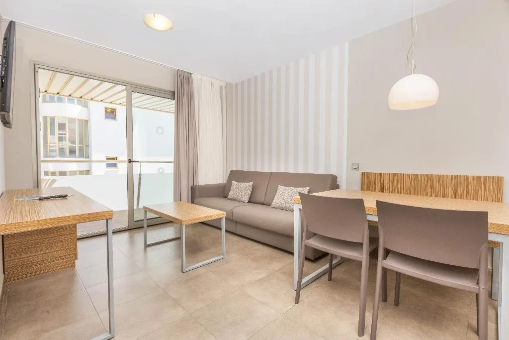 APARTMENT CAPACITY 4 ONE BEDROOM Room, Aparthotel Odissea Park, Costa Brava