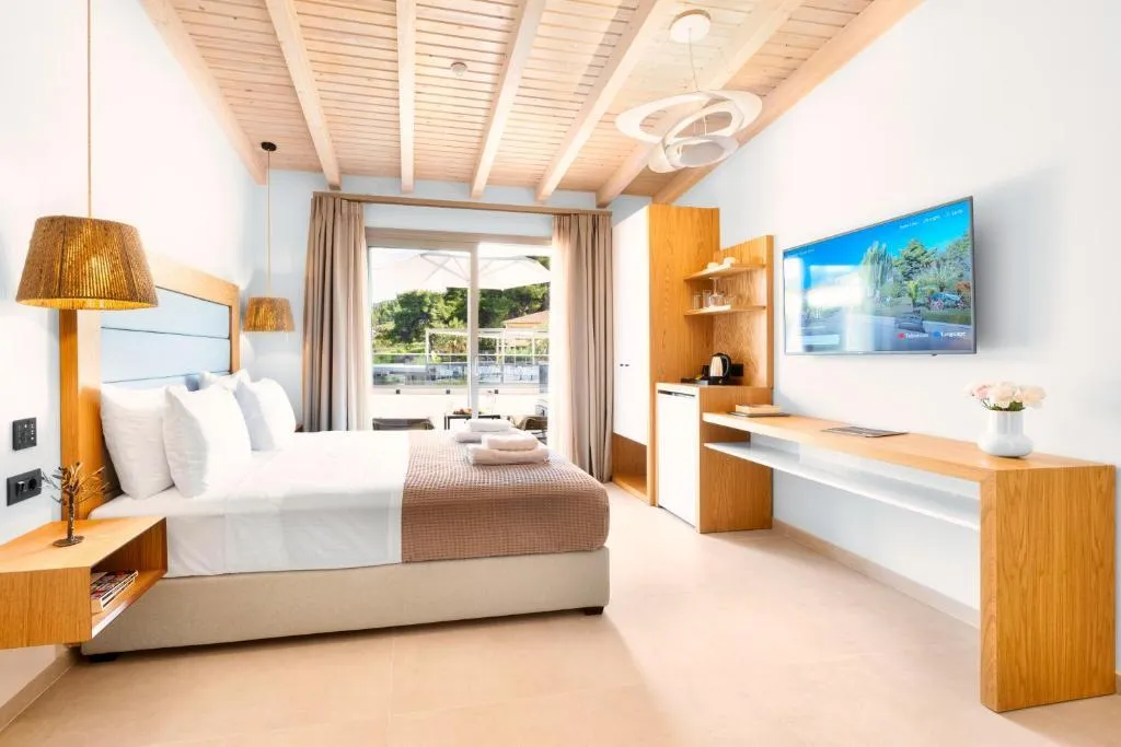 JUNIOR SUITE STANDARD Room, Chrousso Village, Halkidiki