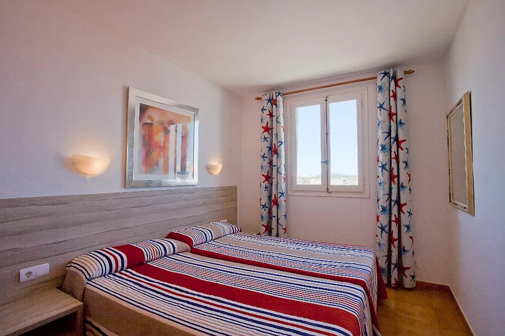 APARTMENT TWO BEDROOMS Room, Seth Sa Mirada, Menorca