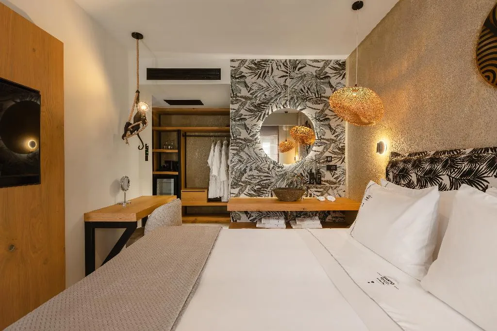 Room SUPERIOR TWO DOUBLE BEDS Room, Santo Mangata Boutique Hotel & Spa, Santorini
