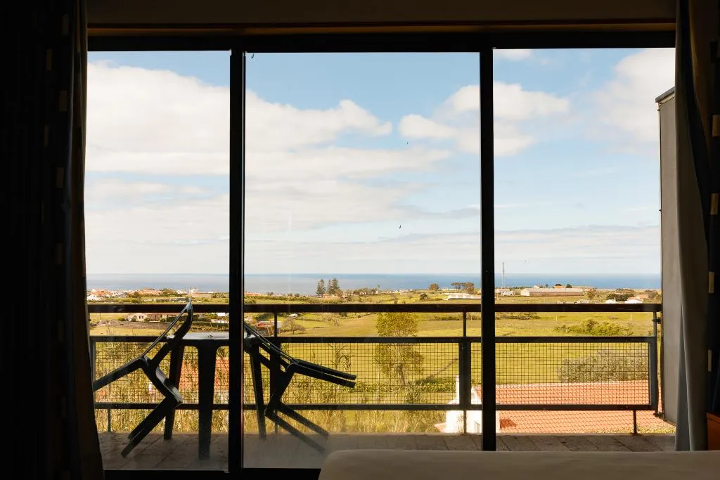 APARTMENT CAPACITY 2 ONE BEDROOM Room, Colombo, Azores