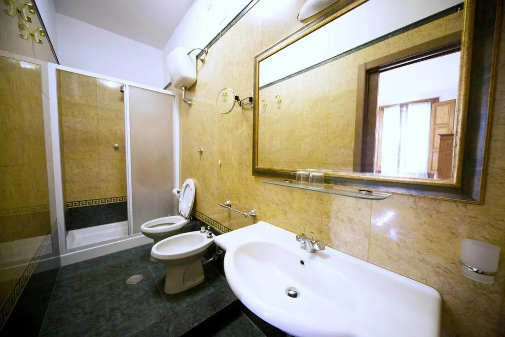 Room, Hotel Merlini, Florence