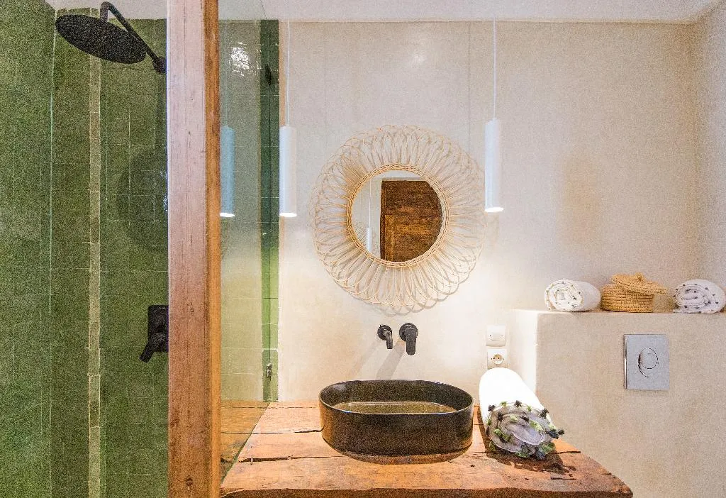 TRIPLE SUPERIOR KING BED Room, Riad 48 & Spa, Marrakech