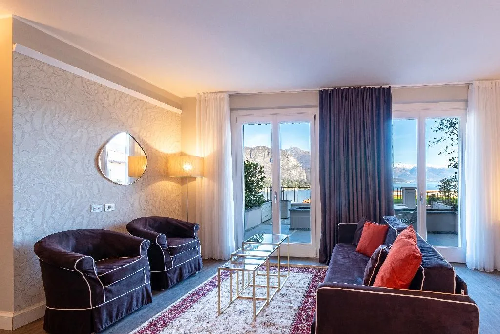 SUITE SUPERIOR LAKE VIEW Room, Hotel Borgo Le Terrazze, Milan