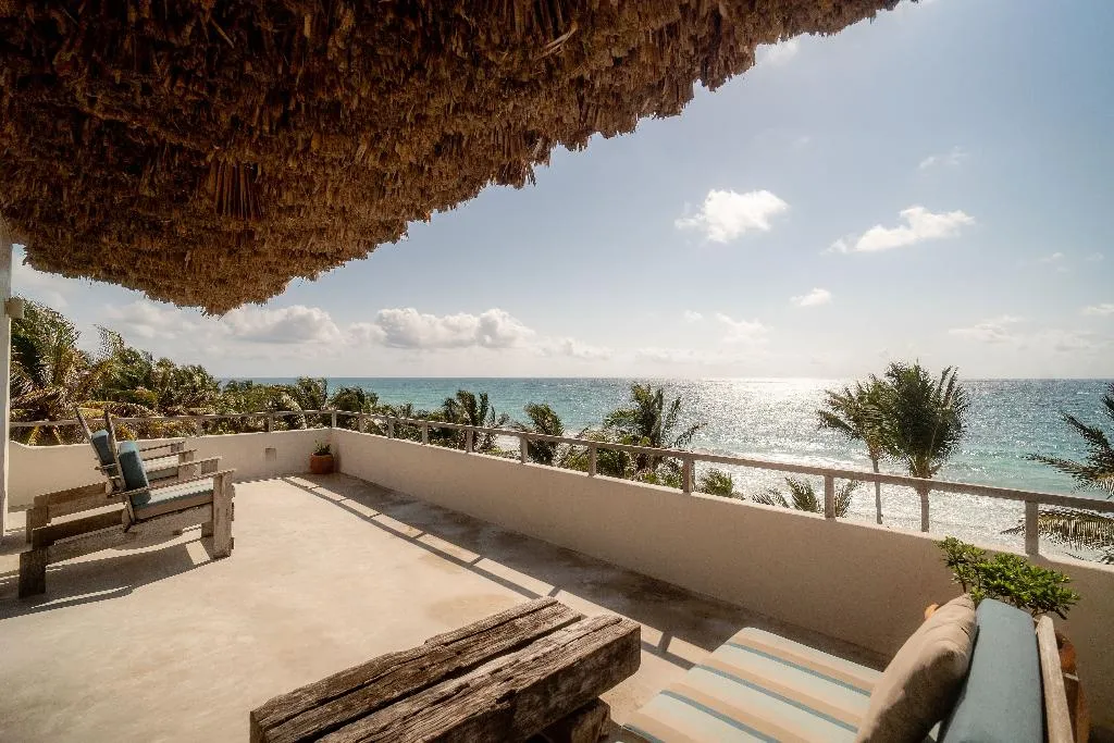 SUITE DELUXE OCEAN VIEW ONE BEDROOM Room, Chiringuito Tulum, Cancun Area