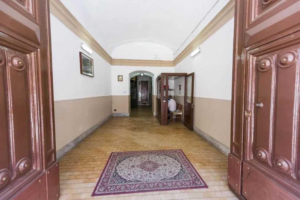General view, Aperture B&B, Naples