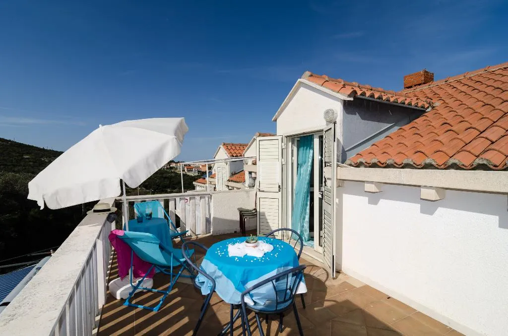 STUDIO WITH TERRACE Room, Apartments Bell Memories, Dubrovnik