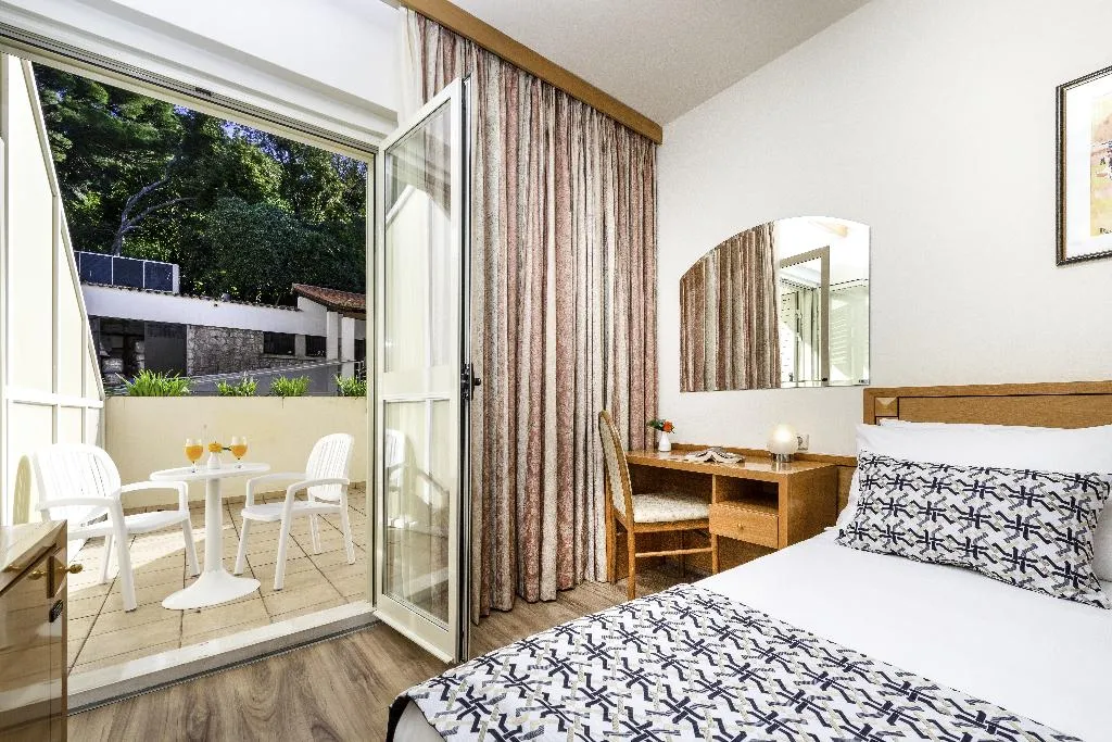 DOUBLE WITH BALCONY Room, Splendid, Dubrovnik