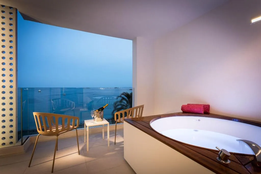 Sports and Entertainment, One Ibiza Suites, Ibiza
