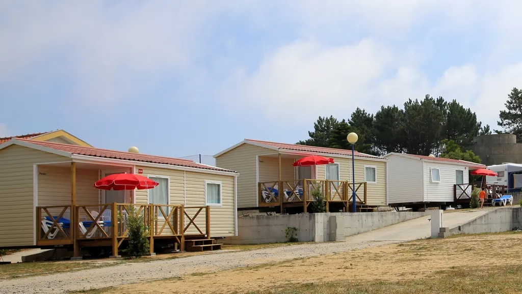 BUNGALOW CAPACITY 5 Room, Orbitur Canidelo, Porto