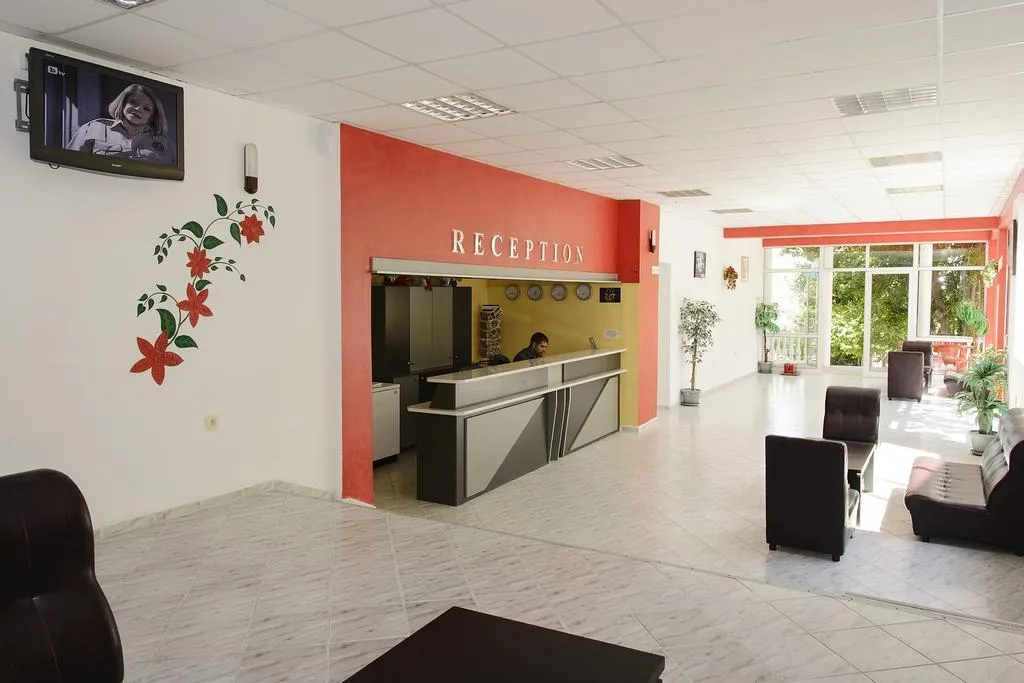 Lobby, Zdravets, Varna