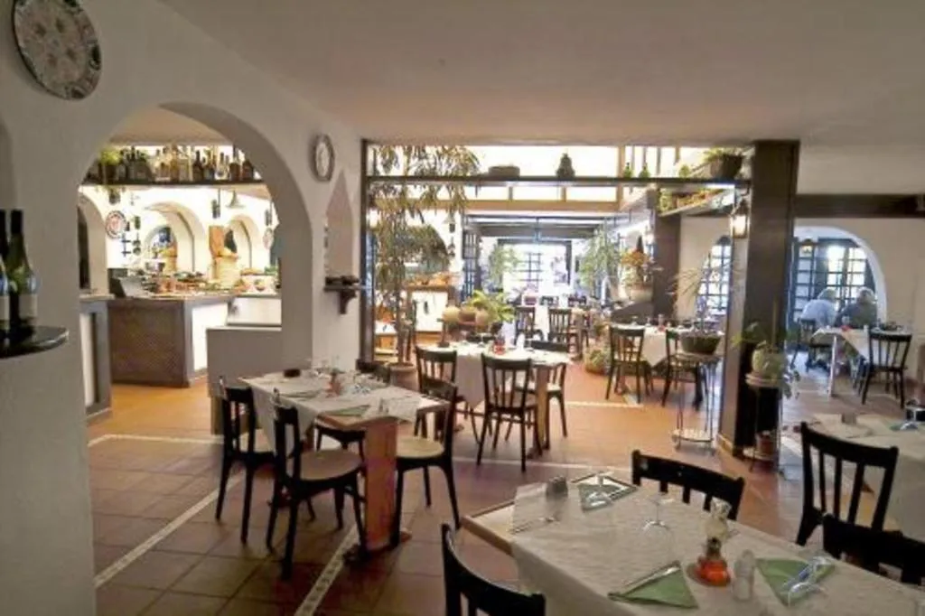 Restaurant, Apartamentos Puerto Caleta, Fuerteventura