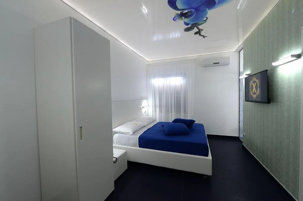 Room, X Hotel, Naples