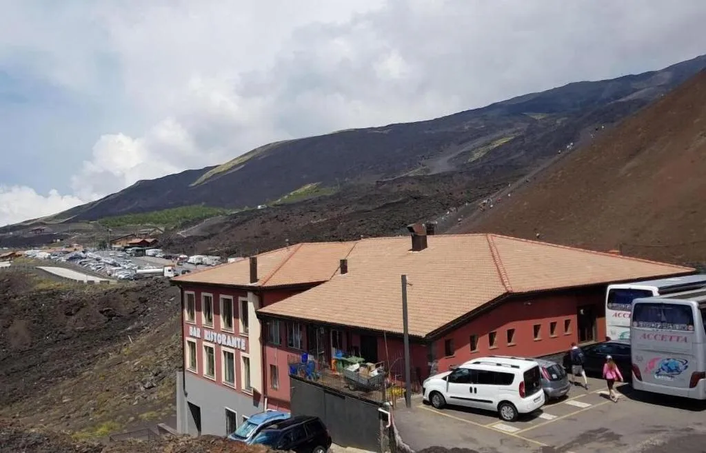 General view, Sul Molo, Catania