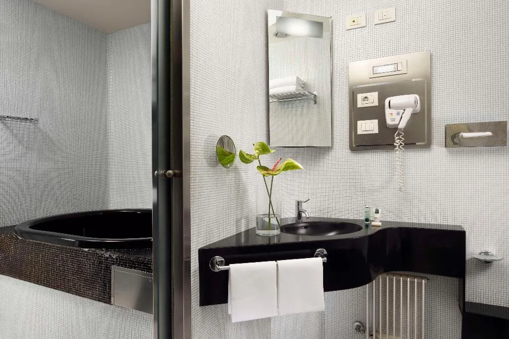 Room, UNA HOTELS Vittoria Firenze, Florence