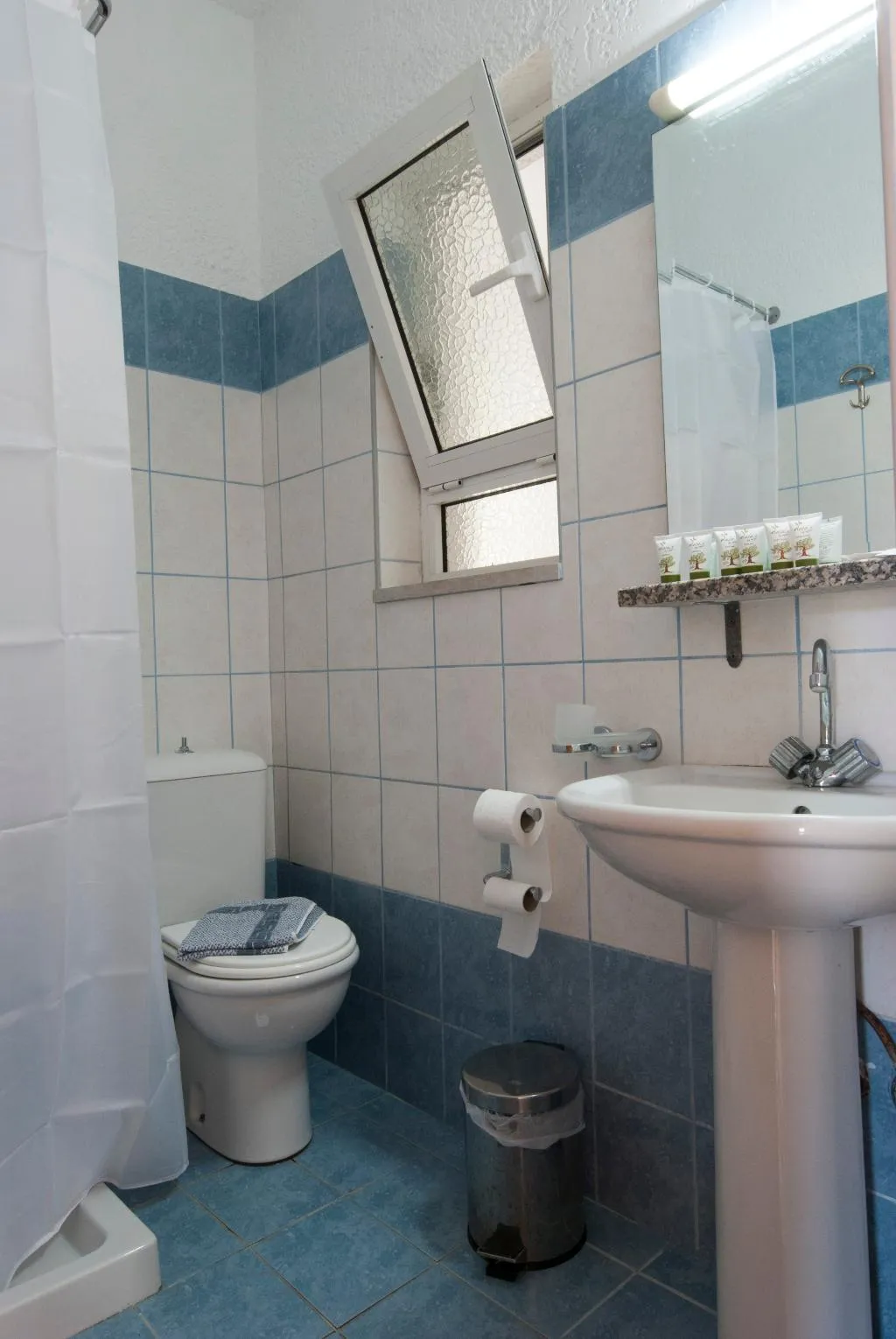 Double or Twin STANDARD Room, Georgia Apartments, Rhodes