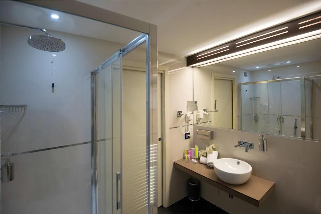 Room, As Hotel Limbiate Fiera, Milan