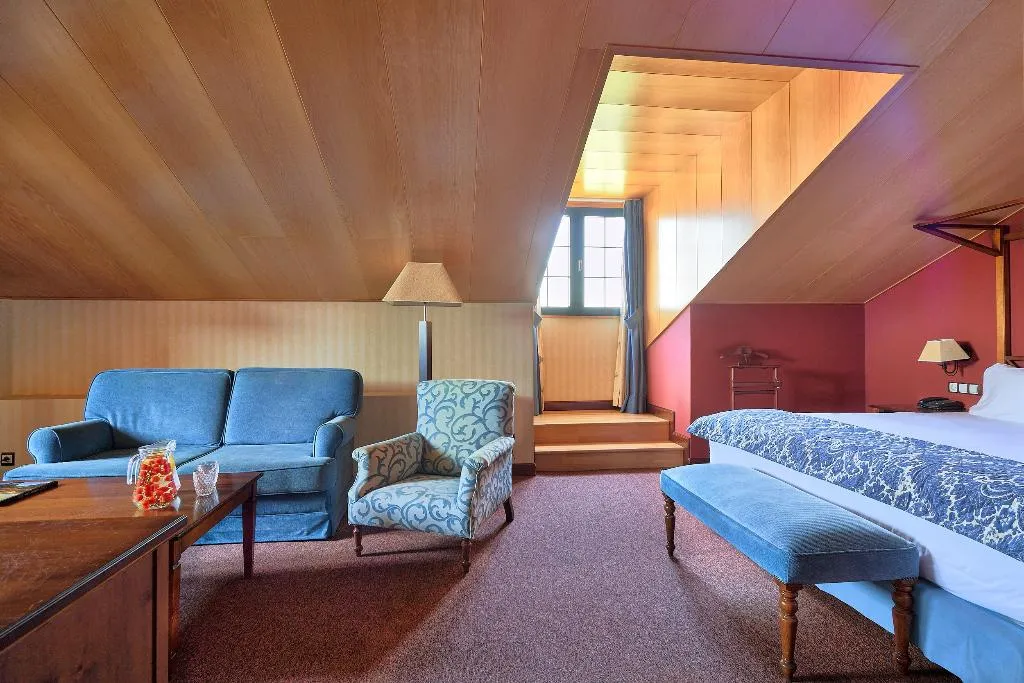 FAMILY ROOM STANDARD Room, Fontecruz Avila, Madrid